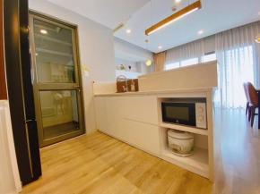 SHomes - Luxury Apartment - Sunset view at Masteri T4 Thao Dien